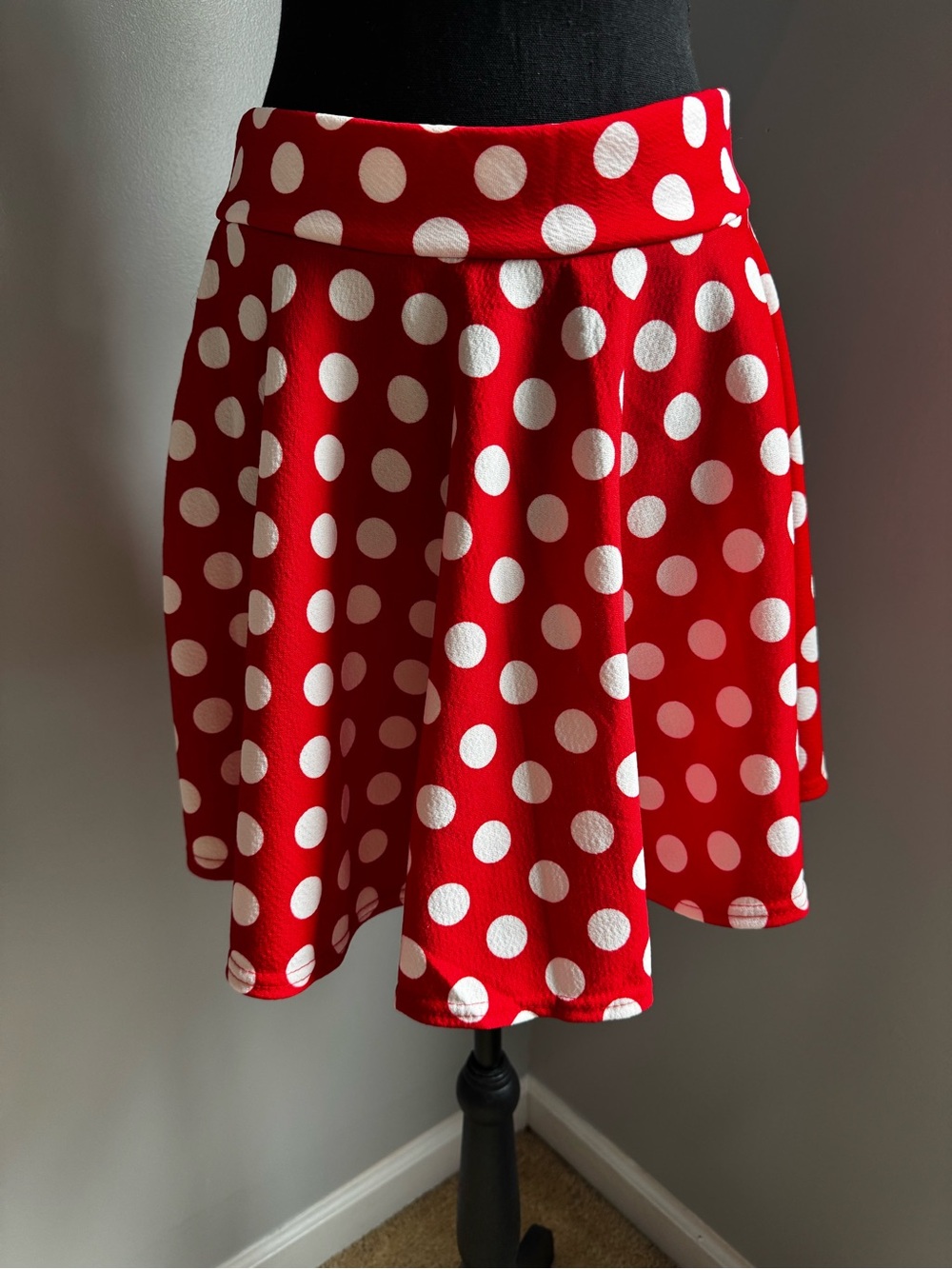 Urban Coco Mini Skater Skirt red/white polka dots